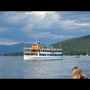 Meet your Posher, Giselle